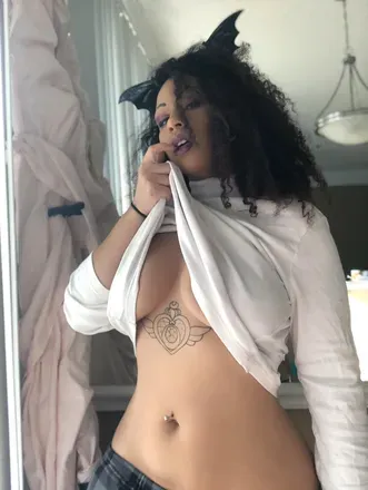 OnlyFans cuenta conmilfkoda avatar 1