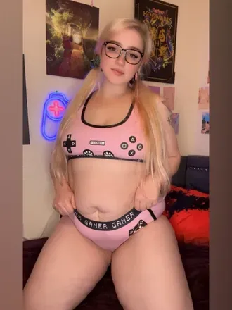 OnlyFans cuenta jessiemay0501 avatar 1