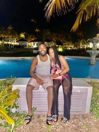 OnlyFans cuenta yourfavecouplee header 2