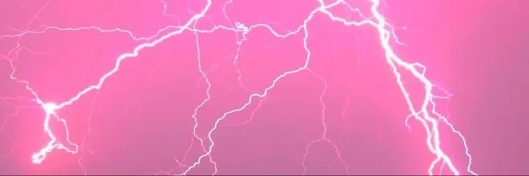 OnlyFans cuenta yournaughtysecrettt header 2