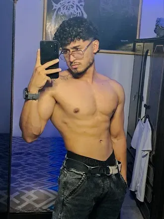OnlyFans cuenta yen_blanco avatar 1