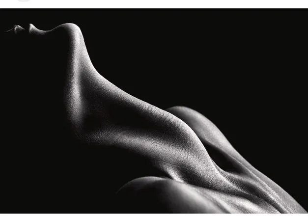 OnlyFans cuenta tasteofnanii header 2