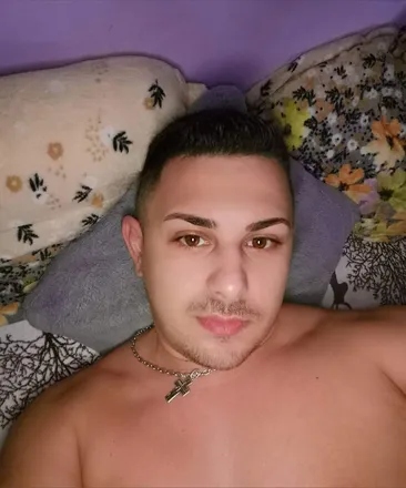 OnlyFans cuenta adriancristian92 header 2