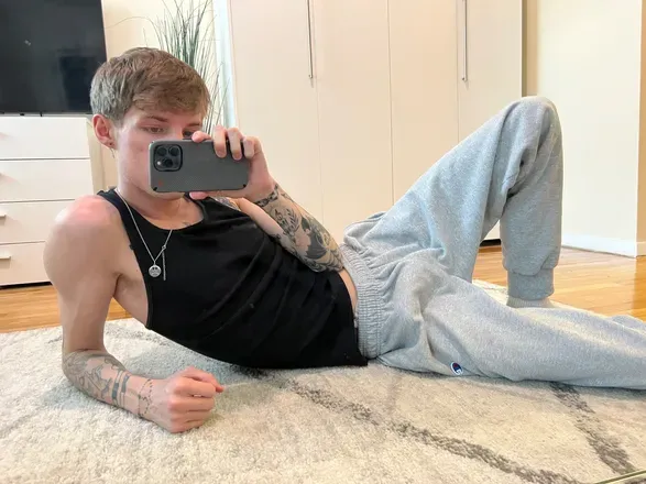 OnlyFans account  skeletonboy666 header 2