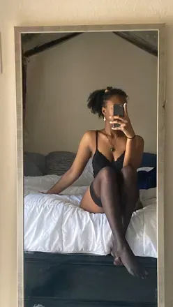 OnlyFans cuenta whoisshe644 avatar 1