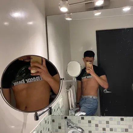 OnlyFans cuenta soyyleonardoficial header 2