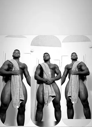 OnlyFans cuenta africanmuscle header 2