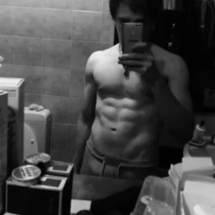 OnlyFans cuenta valekin header 2