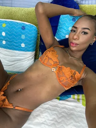 OnlyFans cuenta jisele header 2