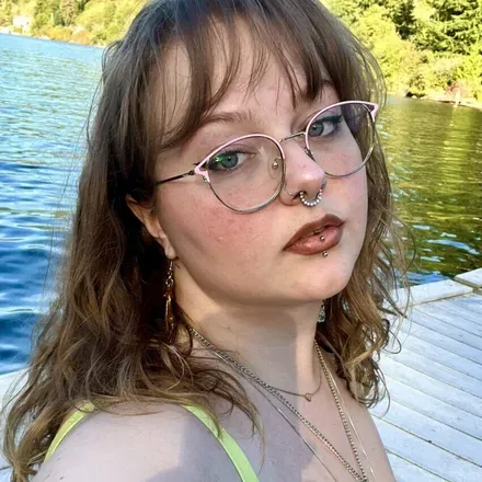OnlyFans account  pearllinedvalentine avatar 1