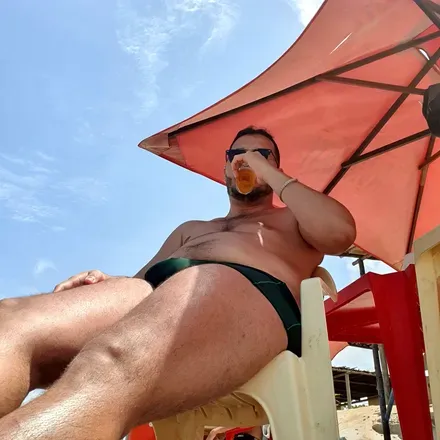 OnlyFans cuenta dr.cazador avatar 1