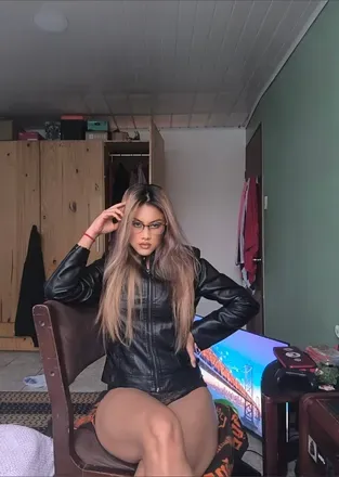 OnlyFans cuenta gatitashelldy avatar 1