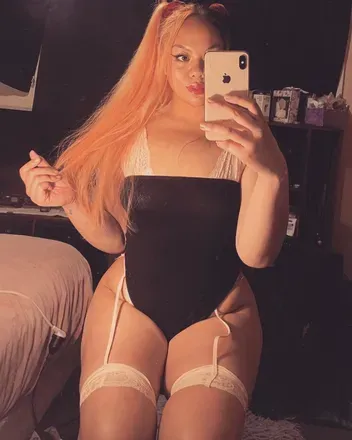 OnlyFans cuenta yummyymummyy666 avatar 1