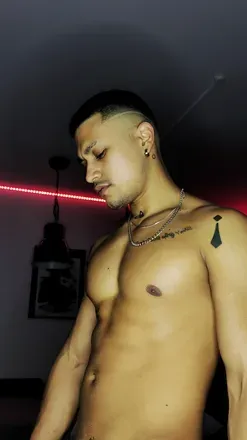 OnlyFans cuenta soykliss1 avatar 1