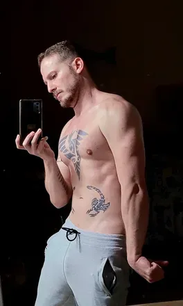 OnlyFans cuenta t-o-u avatar 1