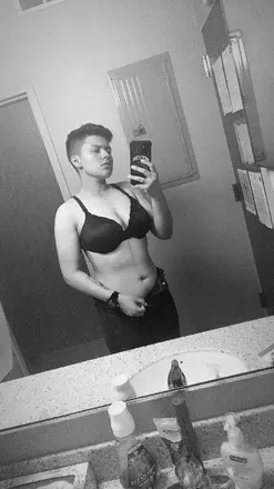 OnlyFans cuenta ama_0712 avatar 1