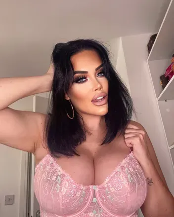 OnlyFans cuenta emmagreen avatar 1