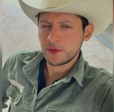 OnlyFans cuenta kndyiyo header 2