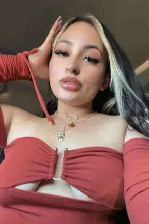 OnlyFans cuenta colombianbaddie69 avatar 1