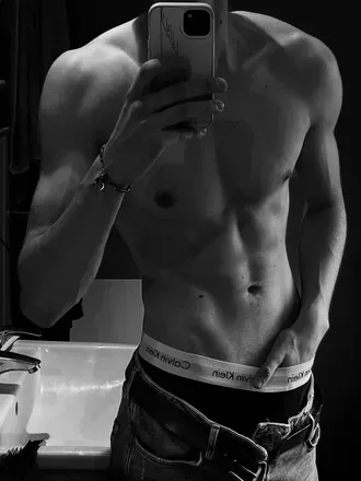 OnlyFans account  u105504974 avatar 1