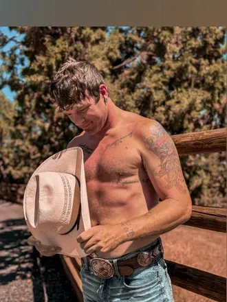 OnlyFans cuenta dubmaverick avatar 1