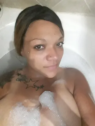 OnlyFans account  v0904 header 2