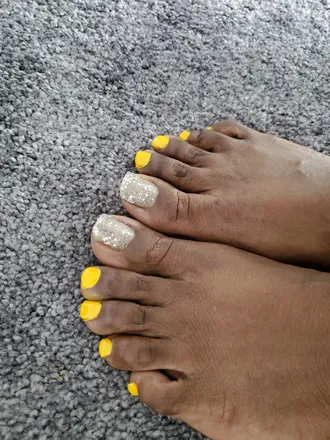 OnlyFans cuenta simplychocolatetoes header 2