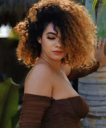 OnlyFans cuenta honeylaunch avatar 1