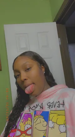 OnlyFans cuenta prettyriya_ header 2