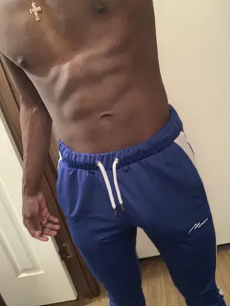 OnlyFans cuenta ricolove33 header 2