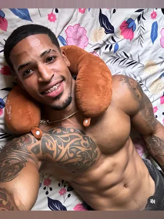 OnlyFans account  marcotoledo header 2