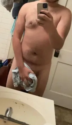 OnlyFans account  tw0brok3boyz header 2
