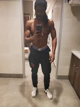 OnlyFans cuenta jvillian30 avatar 1