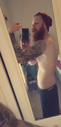 OnlyFans cuenta leeroy69 header 2