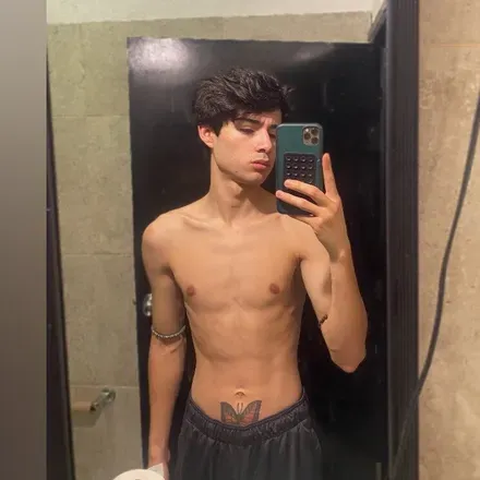 OnlyFans cuenta yairestradah avatar 1