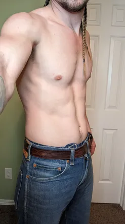OnlyFans cuenta maxxmacdonald header 2