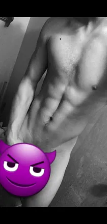 OnlyFans cuenta lightskinluvin header 2