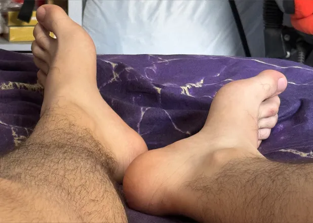 OnlyFans cuenta tickling2024 header 2