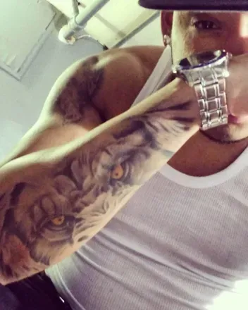 OnlyFans account  richiepoppin header 2