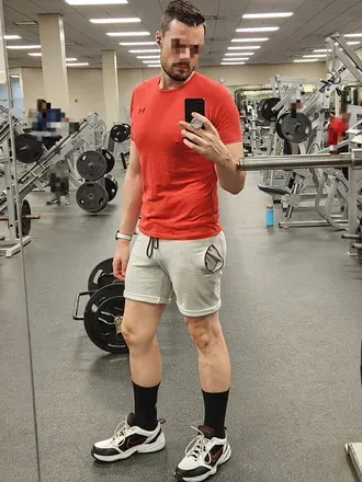OnlyFans account  maxmasterfoot avatar 1