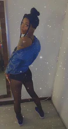 OnlyFans cuenta caramelgee header 2