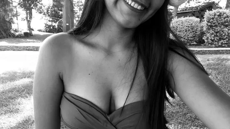 OnlyFans cuenta lovelyxcami header 2