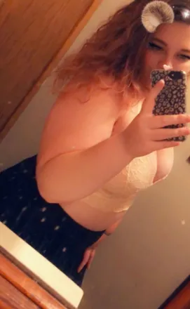 OnlyFans cuenta monroe333 header 2