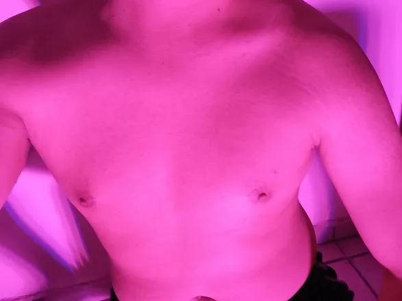 OnlyFans account  andybahe98 header 2