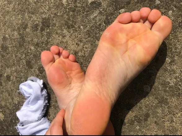 OnlyFans cuenta feetpics4096 avatar 1