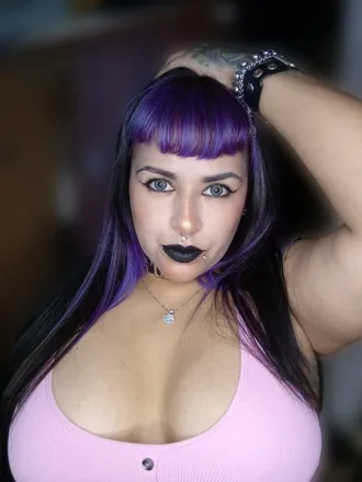 OnlyFans cuenta queen_osiris header 2