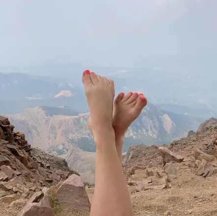 OnlyFans cuenta freckle-foot header 2