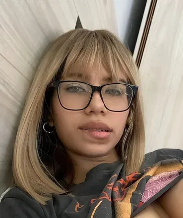 OnlyFans cuenta miafabiani avatar 1