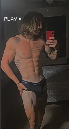 OnlyFans cuenta ryanfit4u header 2