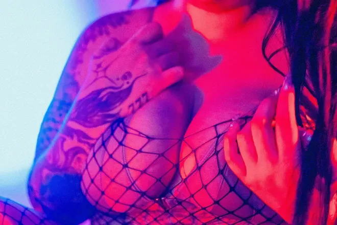OnlyFans cuenta amerblue header 2